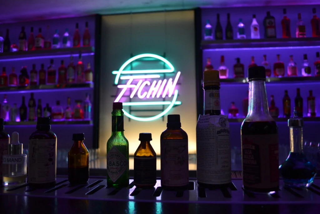 La imagen tiene un atributo ALT vacío; su nombre de archivo es bares-y-tragos-8-1-1024x683.jpg