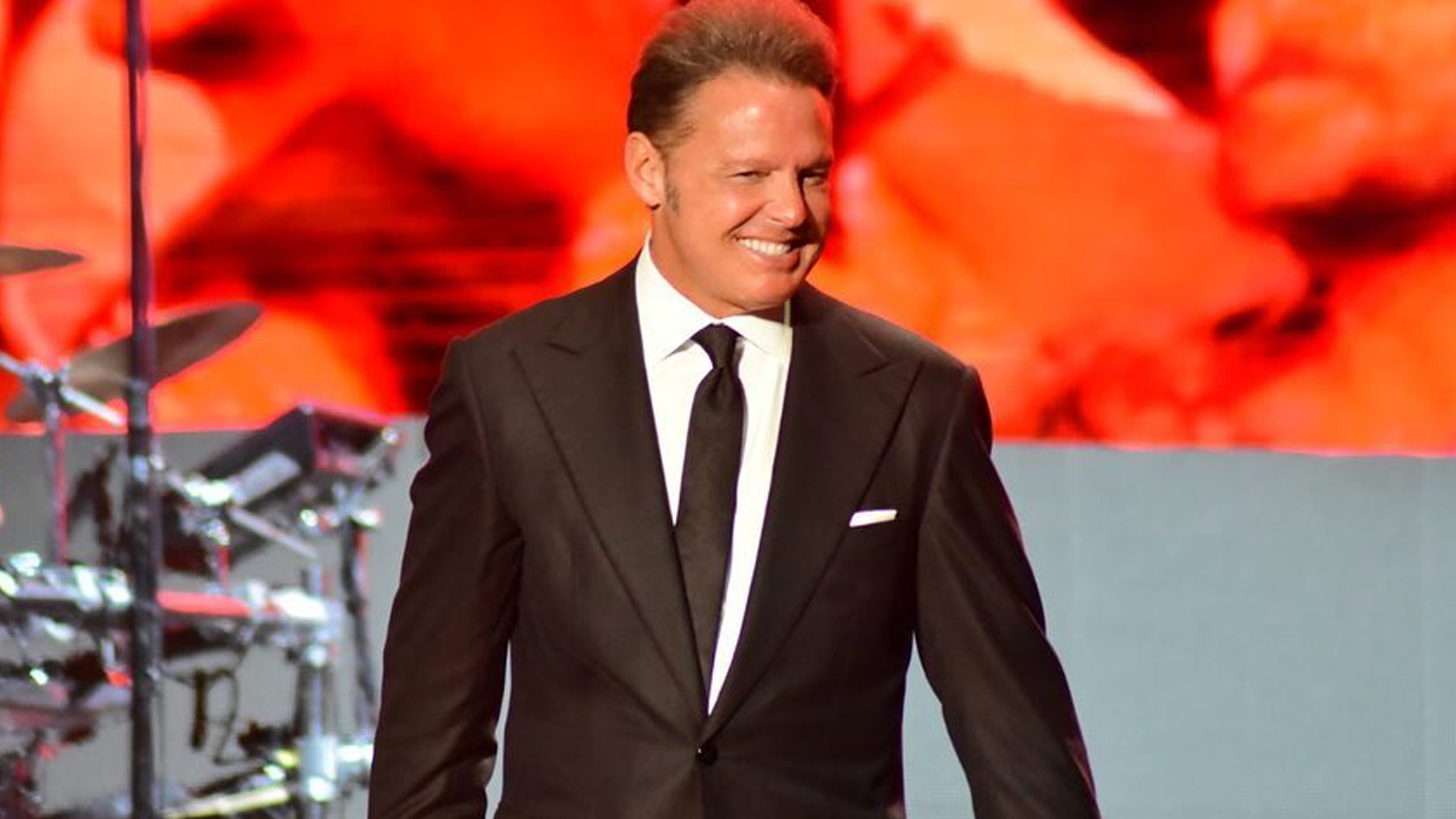 De un lujoso penthouse a una mansión abandonada: la lista de las casas de Luis Miguel
