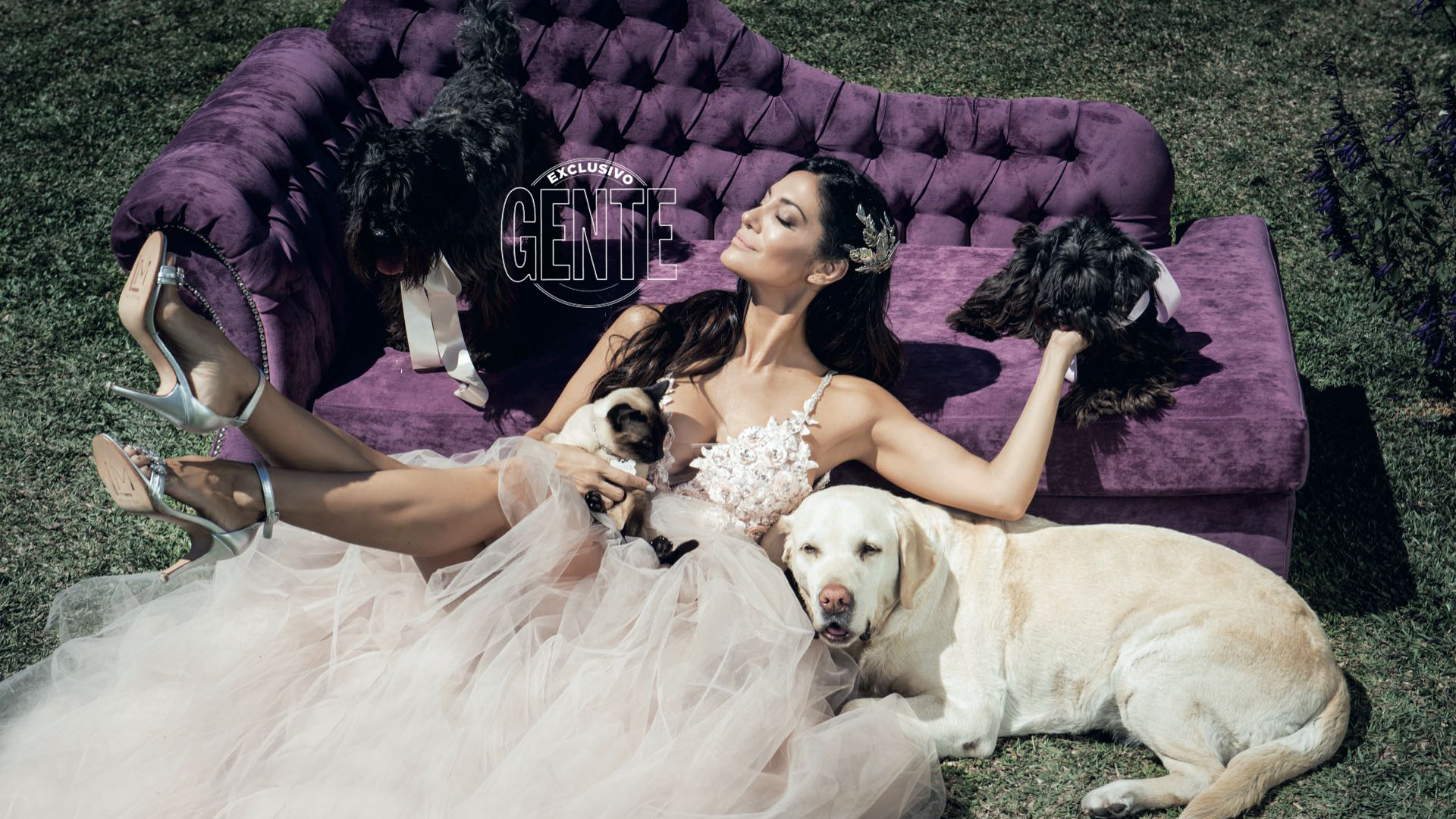 Silvina Escudero presenta a sus mascotas