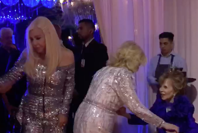 El encuentro de Pinky con Susana Giménez y Mirtha Legrand en los Personajes de Gente