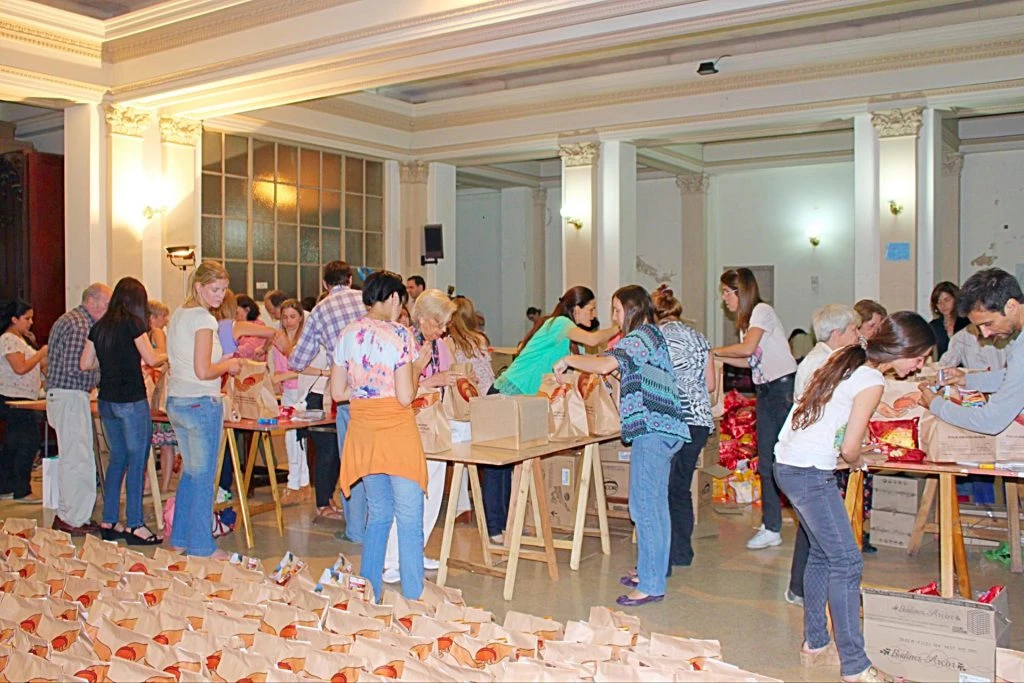 Cada año son más las personas que se suman al recorrido solidario de Lumen Cor.