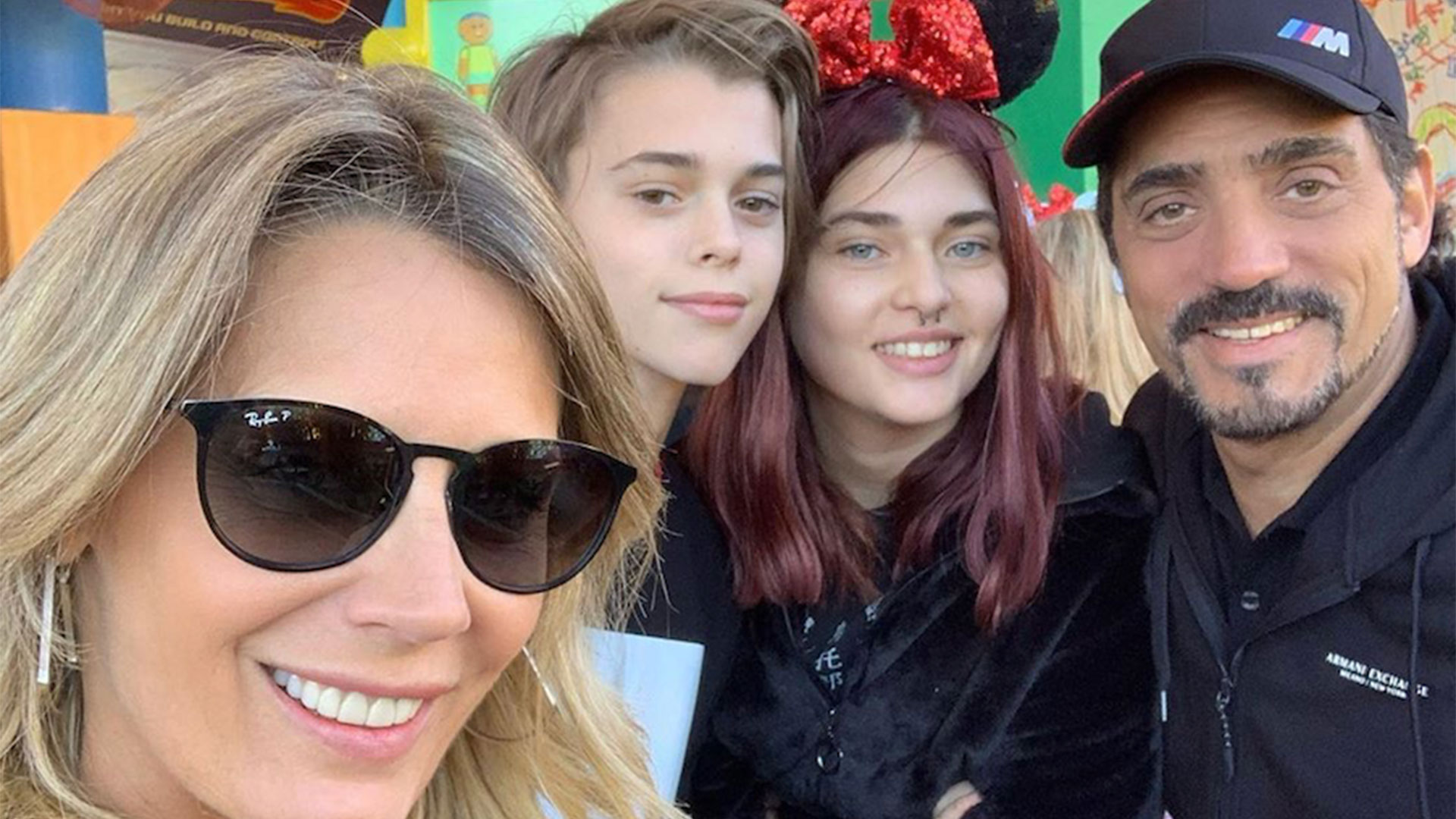 El álbum de la vacaciones de Rocío Marengo junto a Eduardo Fort y Martita y Felipe, los hijos de Ricardo