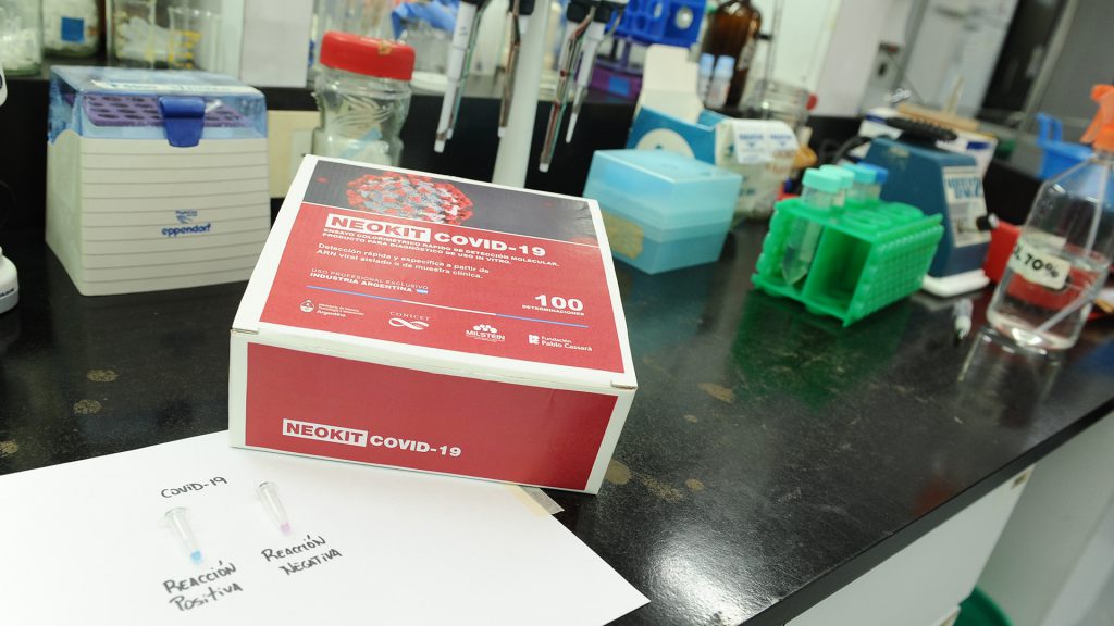 En el Instituto Milstein adelantan todos los detalles para comenzar la producción de los kits ni bien el test rápido sea aprobado por ANMAT.