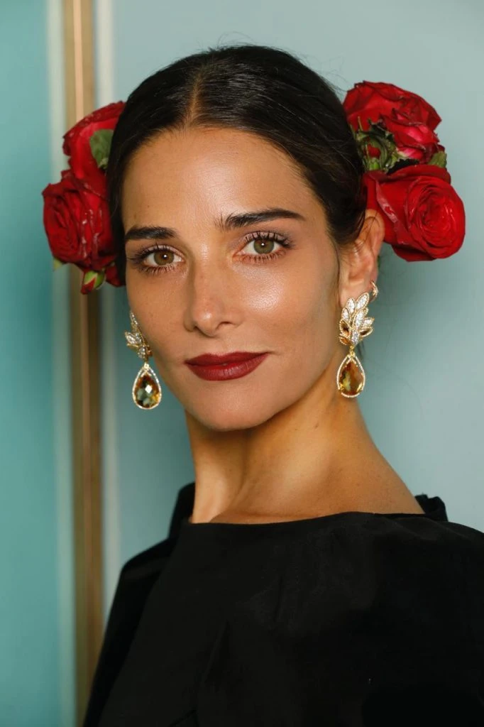 El look de Juana Viale es un homenaje a uno que Mirtha lució en 1978.