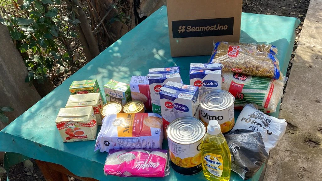 Muchas familias se sorprendieron por la diversidad de productos en las cajas. 