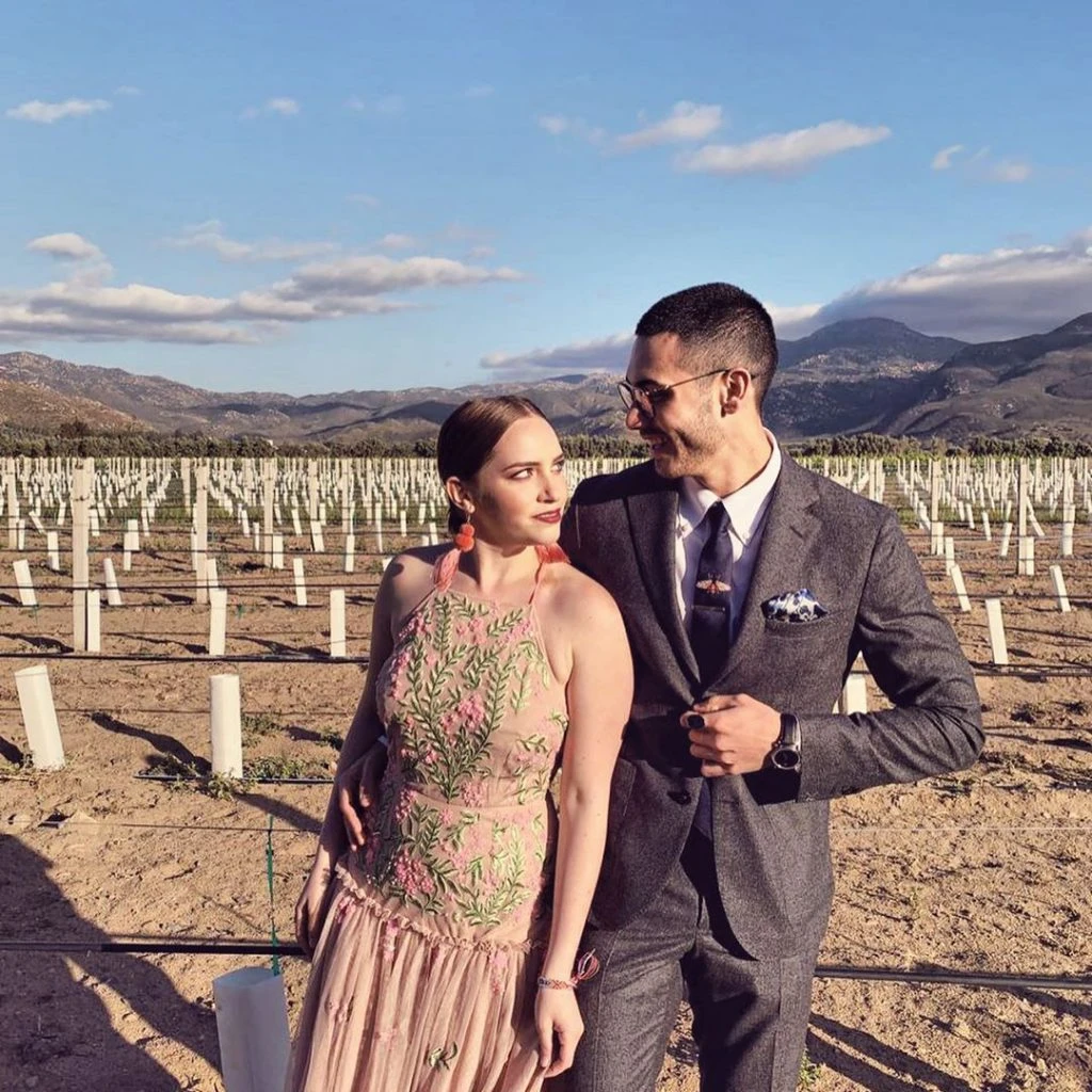 Alejandro Speitzer junto a Minnie West, con quién rompió sólo unos meses antes de enamorarse de Ester Expósito. 