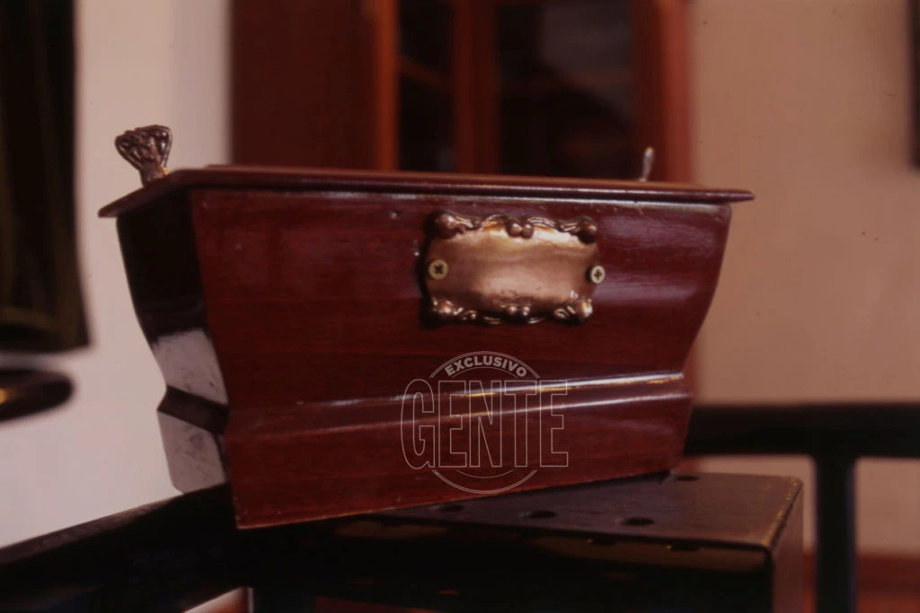 En sus cartas, Favaloro pidió ser cremado. Sus seres queridos hicieron caso a este pedido.