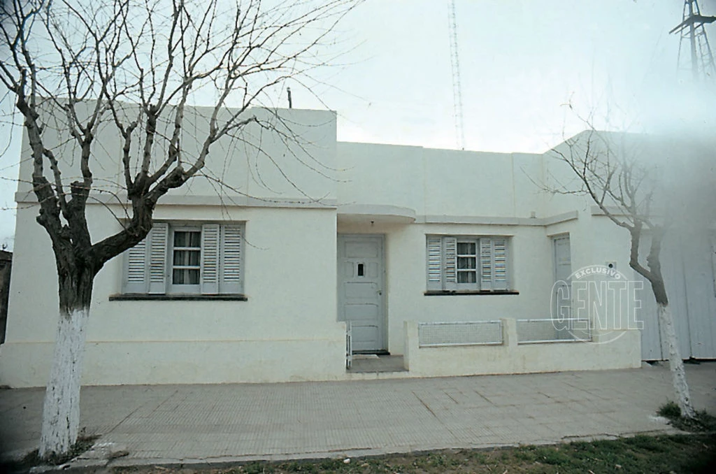 Esta era la casa en la que Favaloro vivió mientras hizo la suplencia -que temrinó extendiéndose por años- en Jacinto Aráuz.