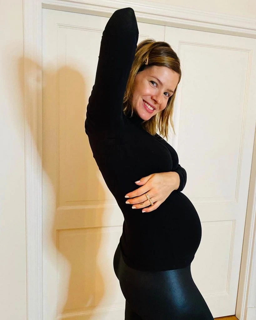 26 de mayo, otra imagen del embarazo de la China Suárez. 