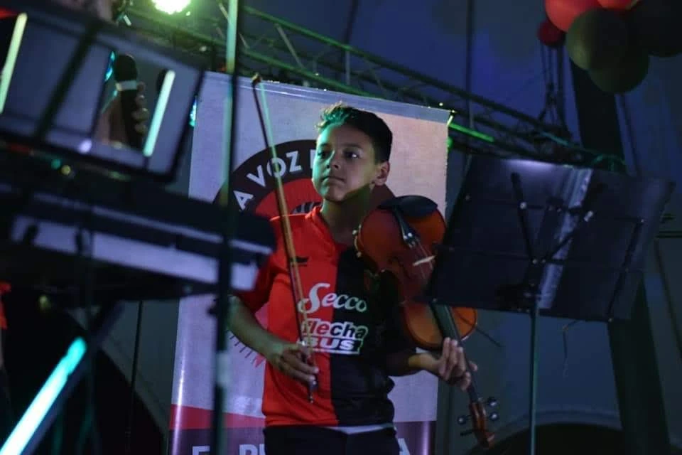 Fútbol & música: sus dos pasiones.