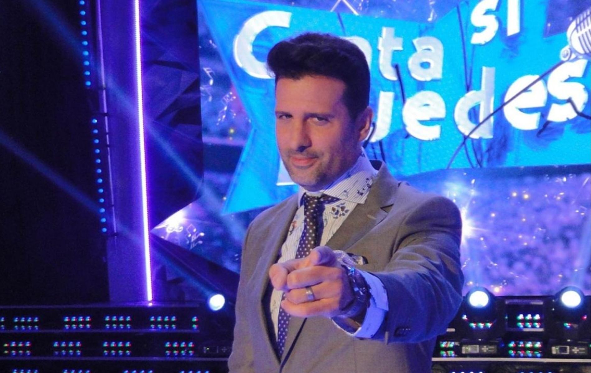 José María Listorti Cantando