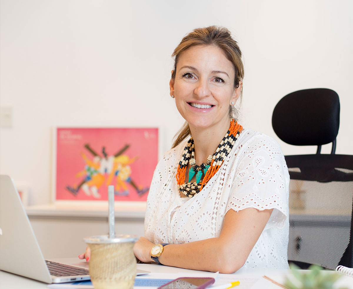 En plena pugna por la vuelta a clases, Soledad Acuña sostiene: "La virtualidad no reemplaza el trabajo en equipo, el contacto con los pares"