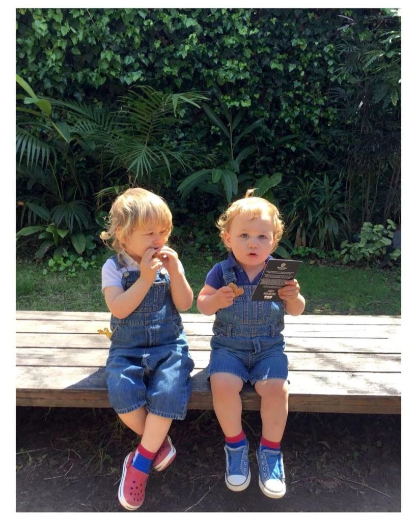 "Buen día! Un sol de mañana que se convirtió en tormenta ☔️"