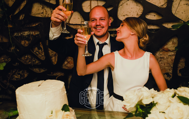 ¡Enamoradísimos! Y dispuestos a vivir con alegría y fe esta nueva etapa de su relación. 