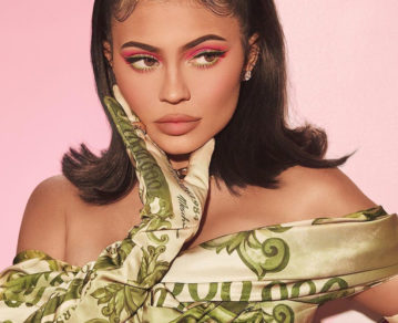 Kylie Jenner tiene unas sandalias de 76.000 dólares y hay polémica por su aspecto