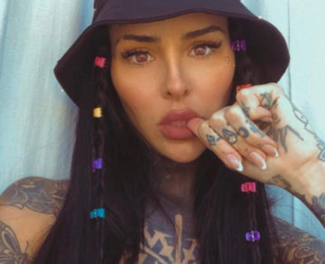 Cande Tinelli les pidió tips a sus seguidores para levantar la autoestima: "¿Tienen días en los que se sienten feos?"