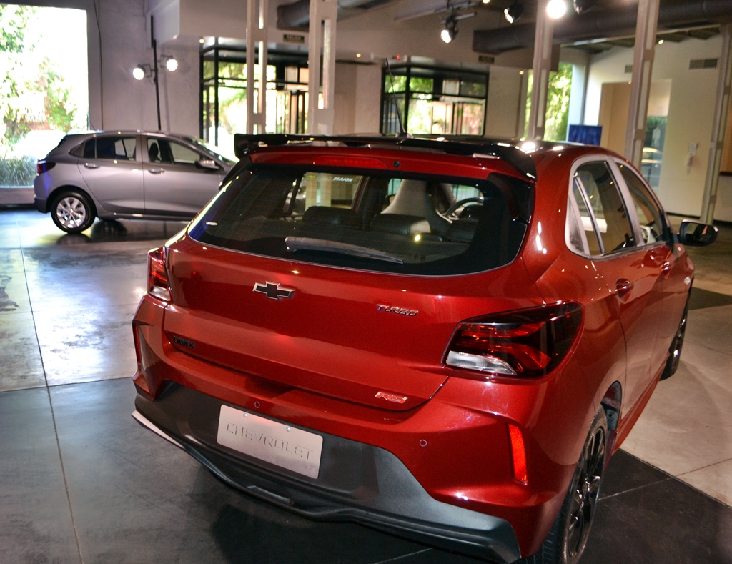 Chevrolet Onix RS