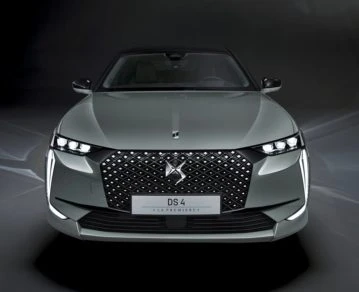 DS 4 La Première
