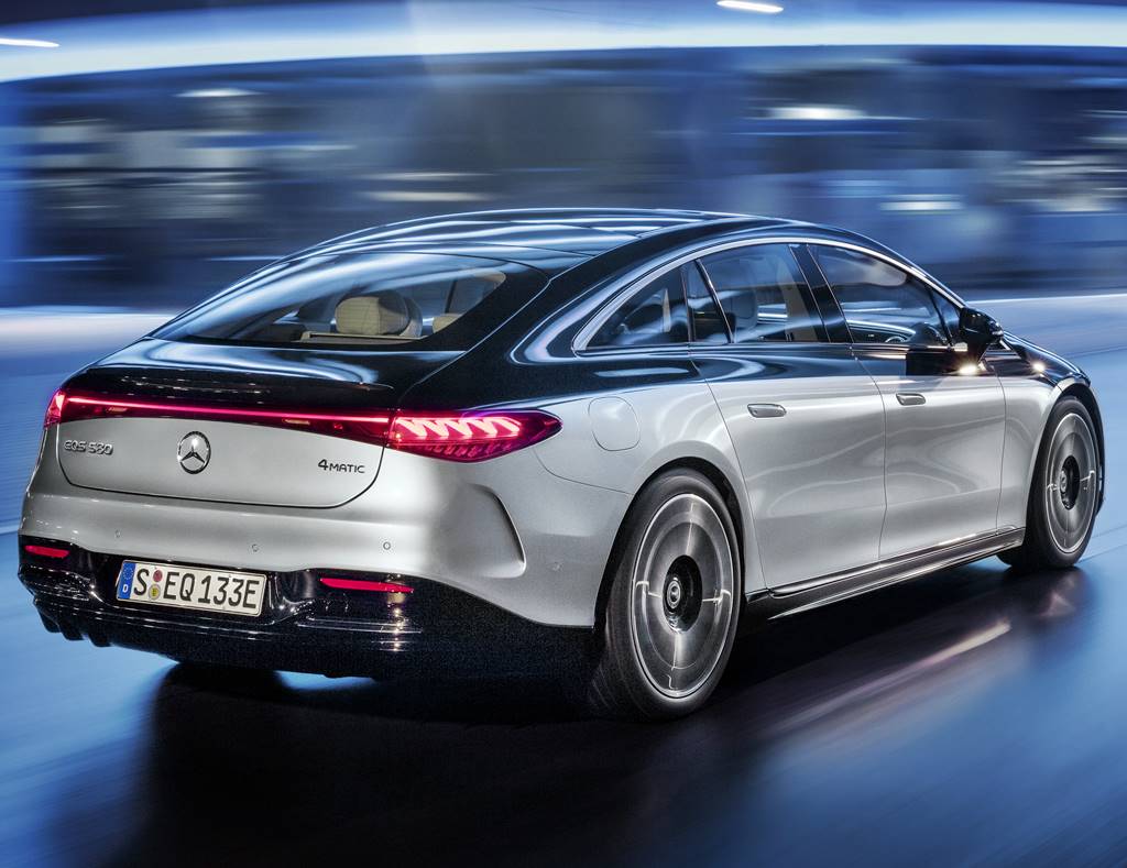 Mercedes EQS