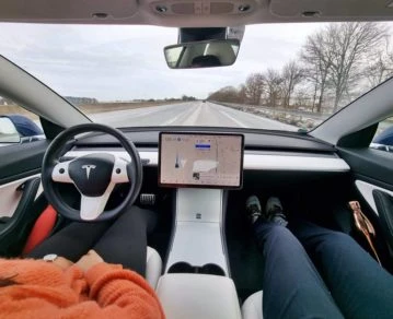 Tesla Autopilot