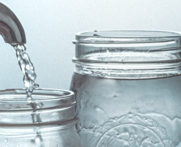 El mito de los ocho vasos de agua por día: cuánto deben beber las personas