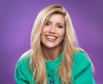 Las curiosas respuestas de Laurita Fernández sobre su situación sentimental