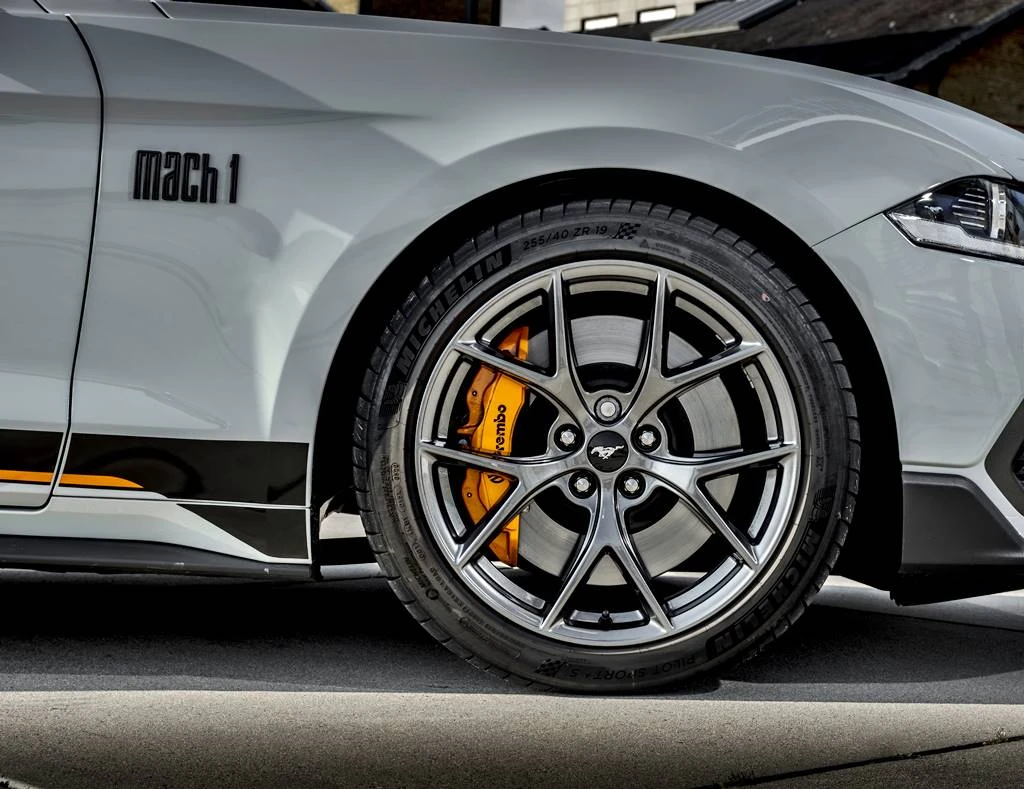 Mustang Mach 1
