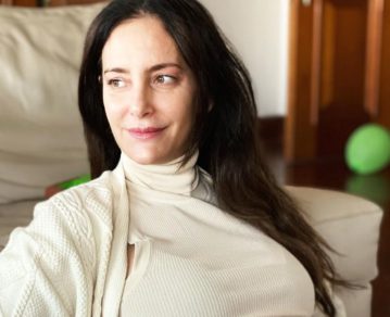 Luciana Aymar reveló el sexo de su bebé con una tierna foto