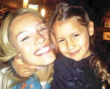 Pampita, a punto de parir: a dos meses de que se cumplan 9 años de la muerte de Blanquita, sus mejores momentos juntas