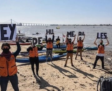 recorrido kayak Rosario - Buenos Aires por al Ley de humedales
