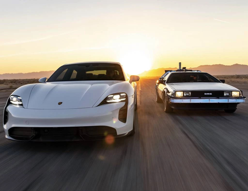 Porsche Taycan Volver al Futuro