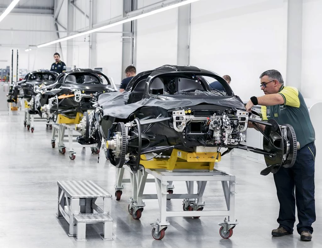 Aston MArtin Valkyrie