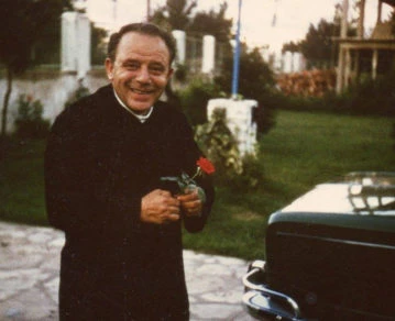 Padre Mario el cura sanador de La Matanza