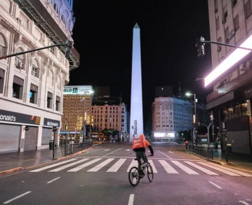 Ómicron y el retorno de la segunda pandemia