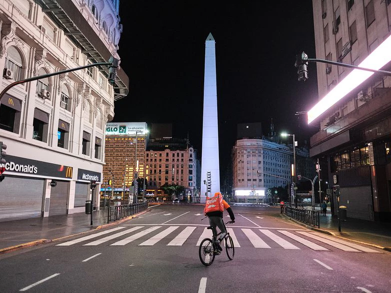 Ómicron y el retorno de la segunda pandemia