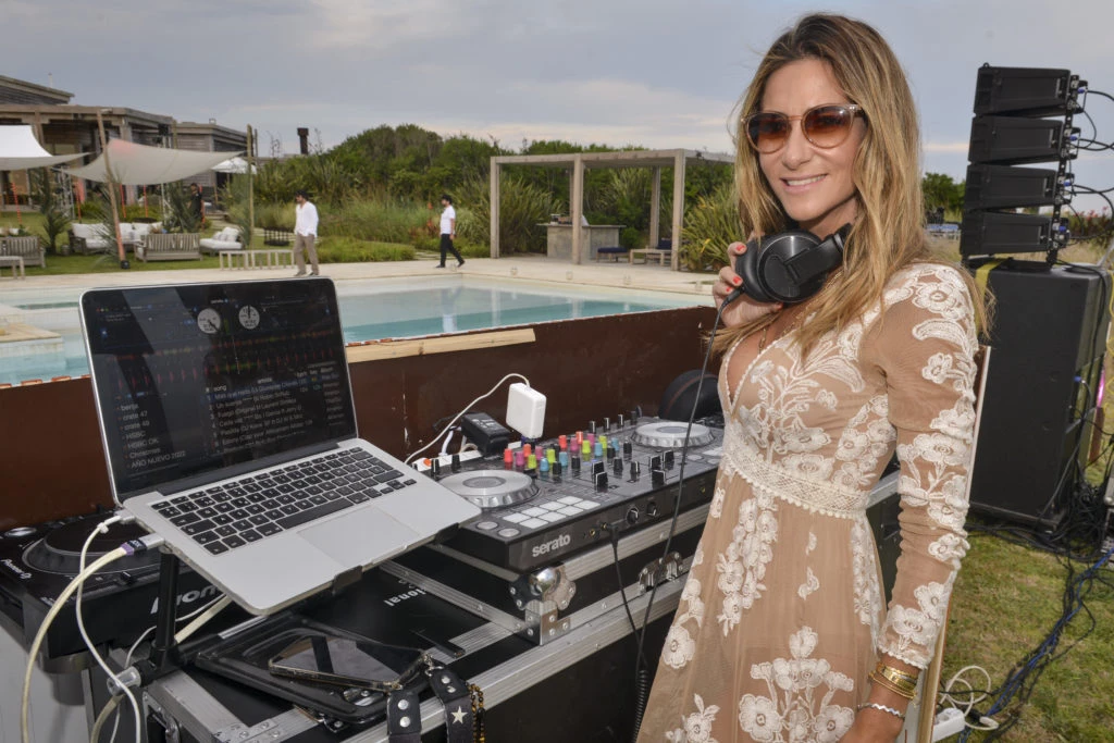 Puli Demaria, una de las encargadas de hacer el warm up a Bonjour Berlin (DJ).