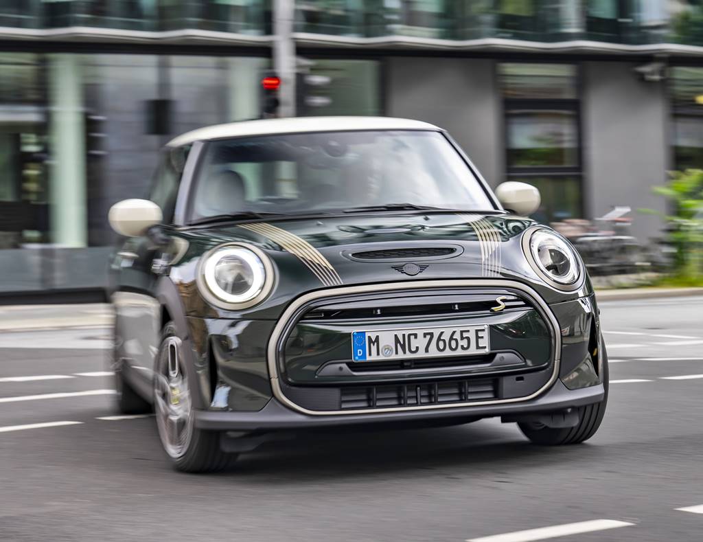 MINI une la tradición con el futuro a través de esta edición especial ...