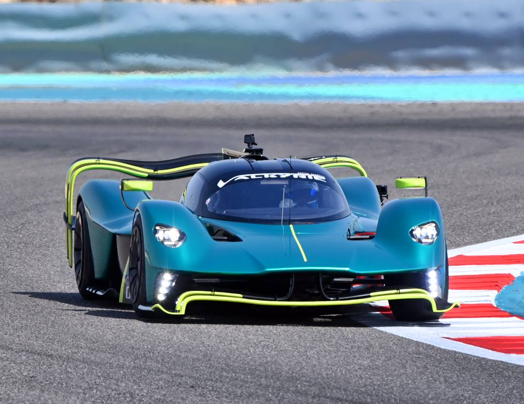 Aston Martin Valkyrie AMR Pro