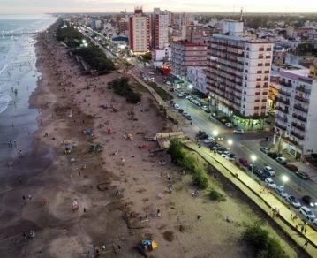 Semana Santa, Turismo, Argentina, Partido de la Costa