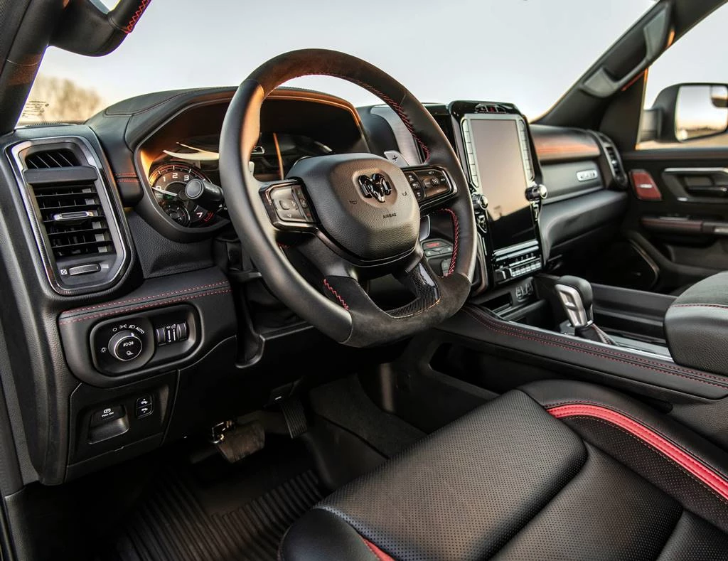 Hennessey Mammoth 1000 6x6 TRX