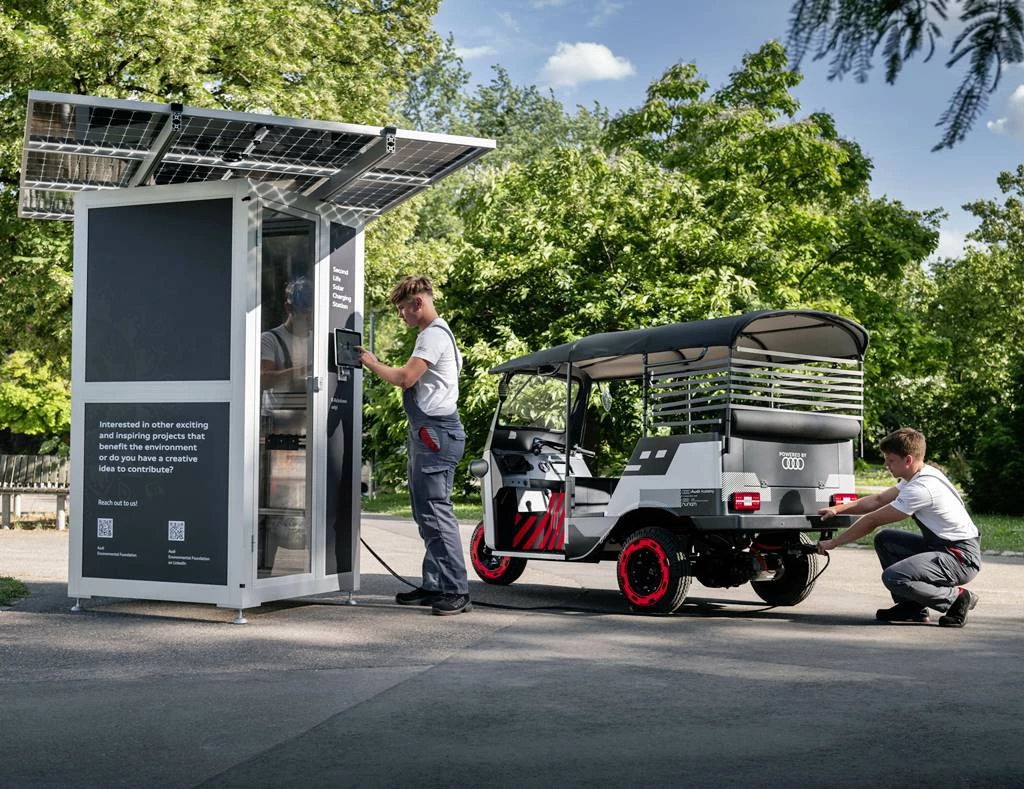 Triciclo Audi eléctrico