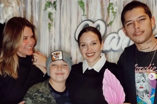 Nazarena y Barbie Vélez 