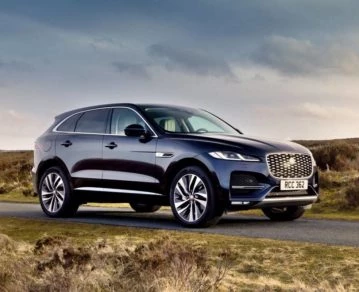 Jaguar F-PACE P400e