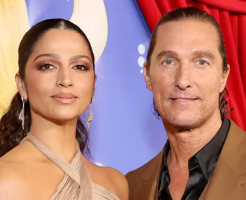 La historia de amor de Matthew McConaughey y su mujer Camila Alves: se conocieron en una discoteca, están juntos hace 15 años y tienen 3 hijos