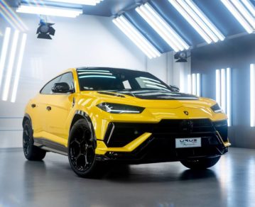 Lamborghini presentó la última versión de su Súper SUV