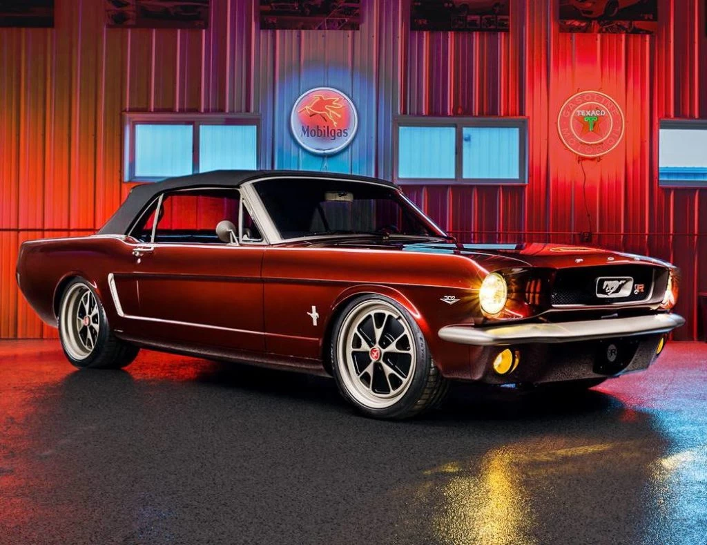 Ringbrothers Mustang