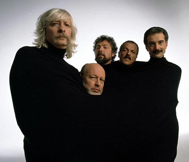 Les Luthiers en 1997, a sus 30 años de carrera