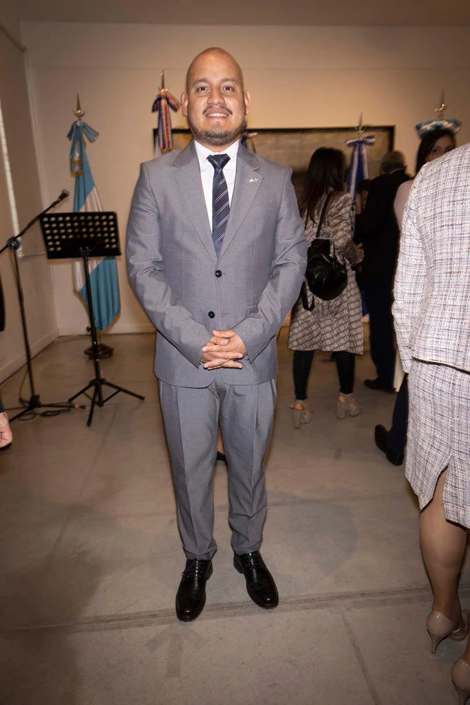 Eduardo Cardoza Mata (Embajador de El Salvador en Argentina)