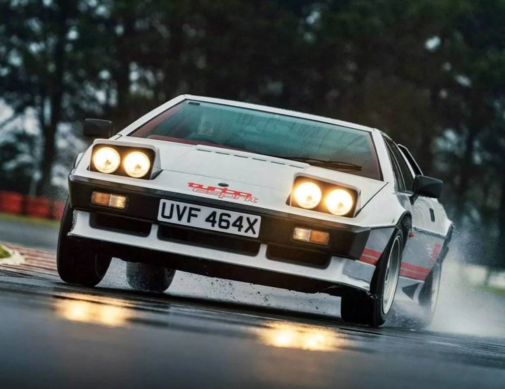 Lotus Esprit S3