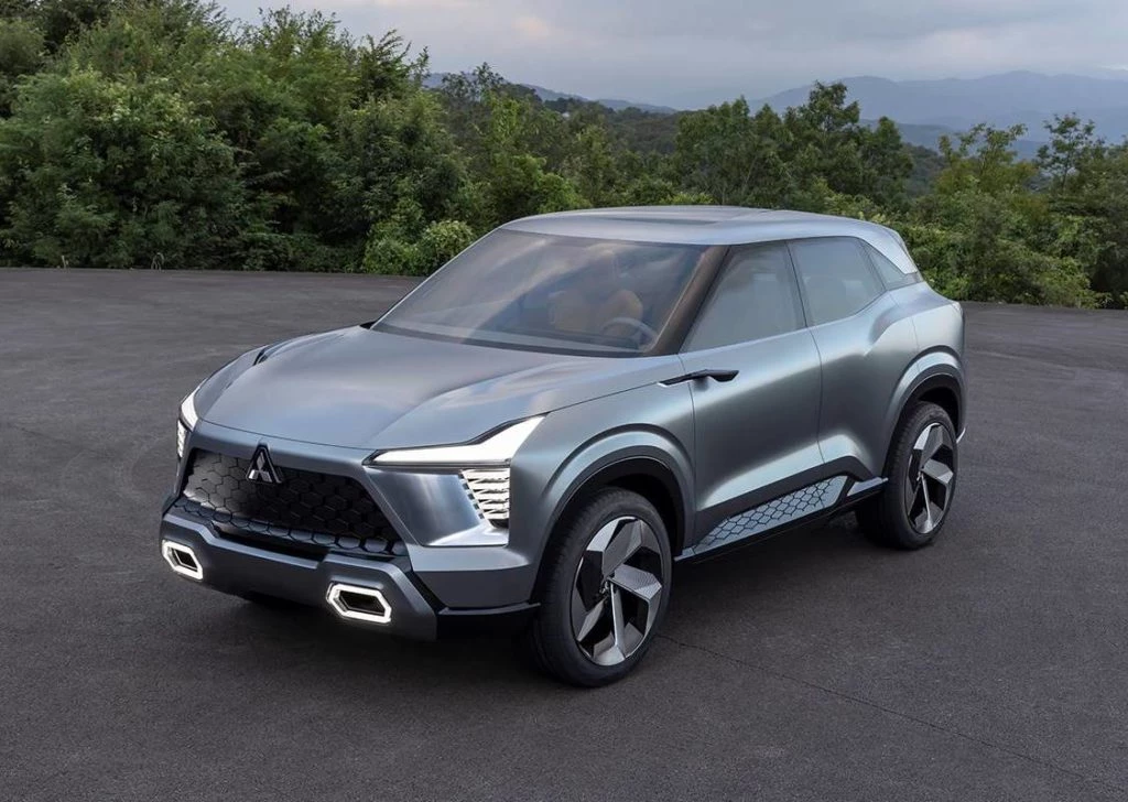 Mitsubishi XFC Concept